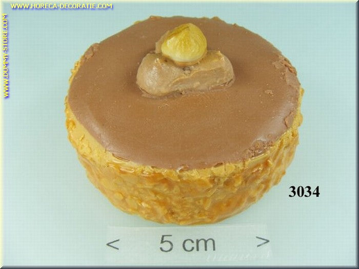Hazelnut cake, round - imitation