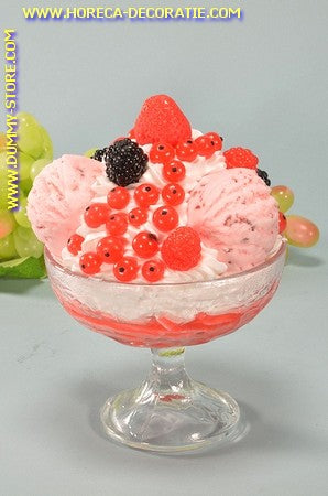 Ice cream sundae forest fruit dummy