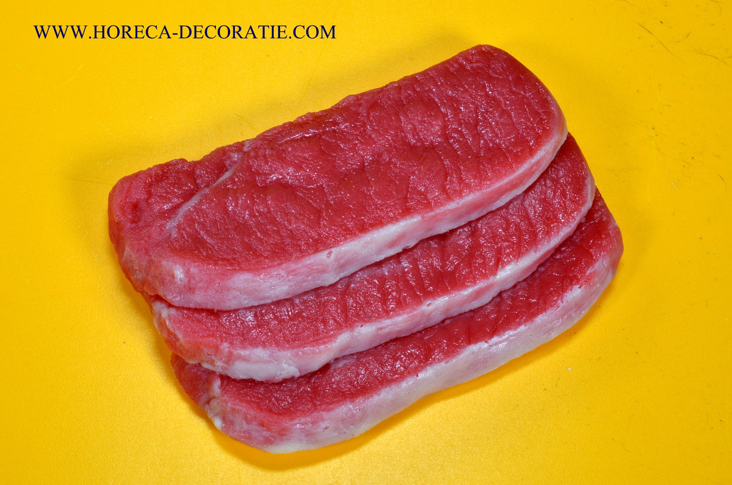 Steak, stappeltje van 3 stuks  - dummy namaak - 12x8 cm