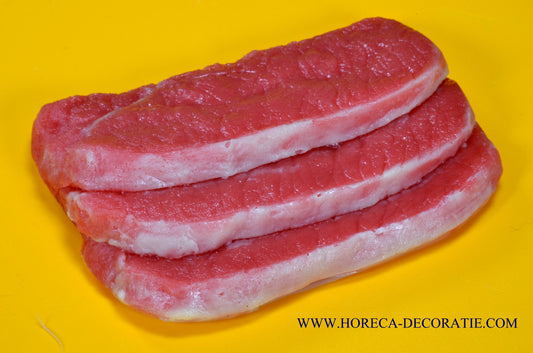 Steak, stappeltje van 3 stuks  - dummy namaak - 12x8 cm