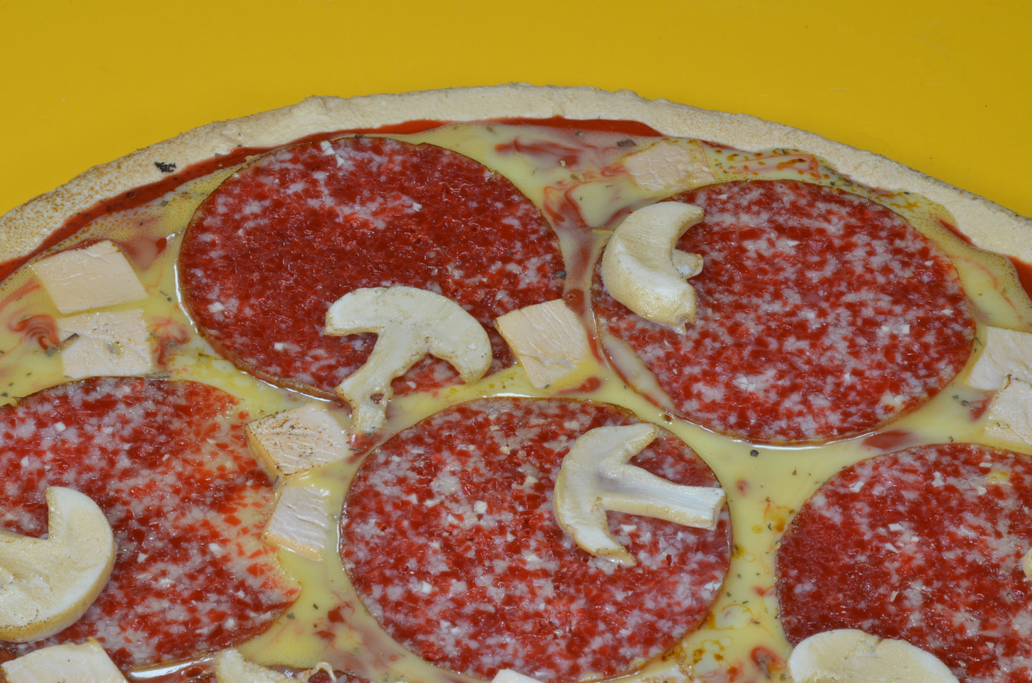 Pizza Salami dummy - namaak - 25 cm handwerk