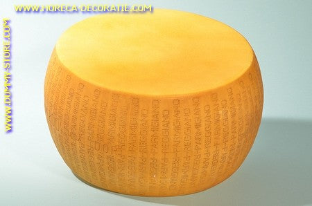 Parmigiano Reggiano, Kaas, heel - 440 x 210 mm - Kaas dummy