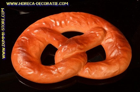 Pretzel LARGE - 320 x 200 mm - bread dummy