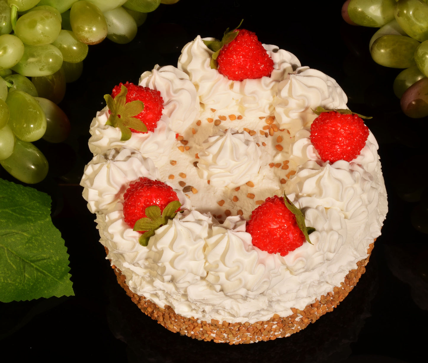 Strawberry Cream Cake (fake) Ø 14 cm - dummy